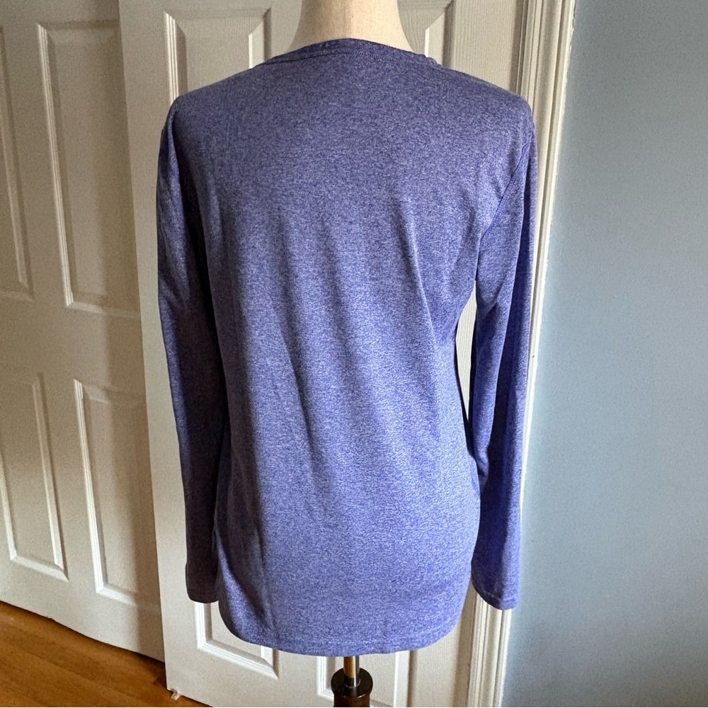 Adidas Women’s Activewear V Neck Shirt Heathered Purple Medium Polyester - Picture 2 of 5